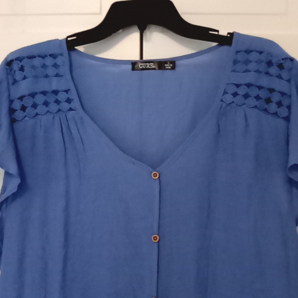 CURE Lace Detailed Tie Front Top 🆕